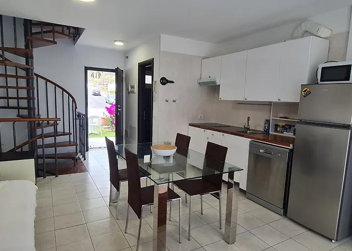 Ocean View Duplex In Callao Salvaje